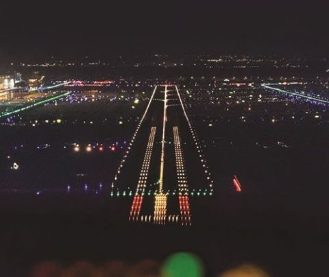 airport runway lighting system