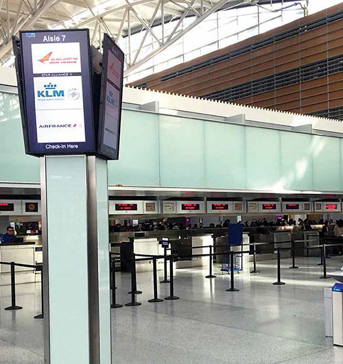 San Francisco Int’l Installs Wayfinding Towers & Custom Self-Service Check-in Units