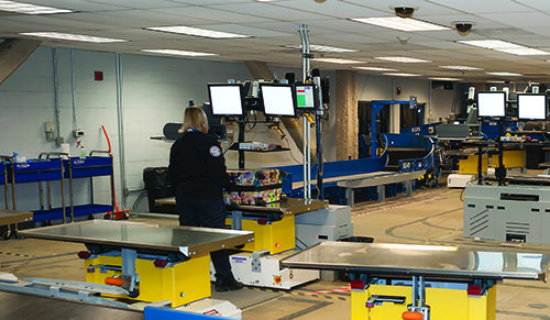 Detroit Metro Pioneers Ergonomic Improvements in Checked Baggage Screening Detroit Metro Pioneers Ergonomic Improvements in Checked Baggage Screening