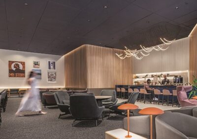 New Lounge at Dallas Fort Worth Int’l Offers Shower Suite and Gourmet Eats