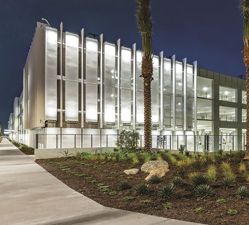 Los Angeles Int'l Adds New Economy Parking Facility