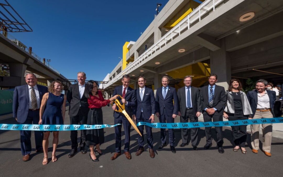 Mayor Garcetti Unveils $294 Million State-Of-The-Art LAX Economy Parking